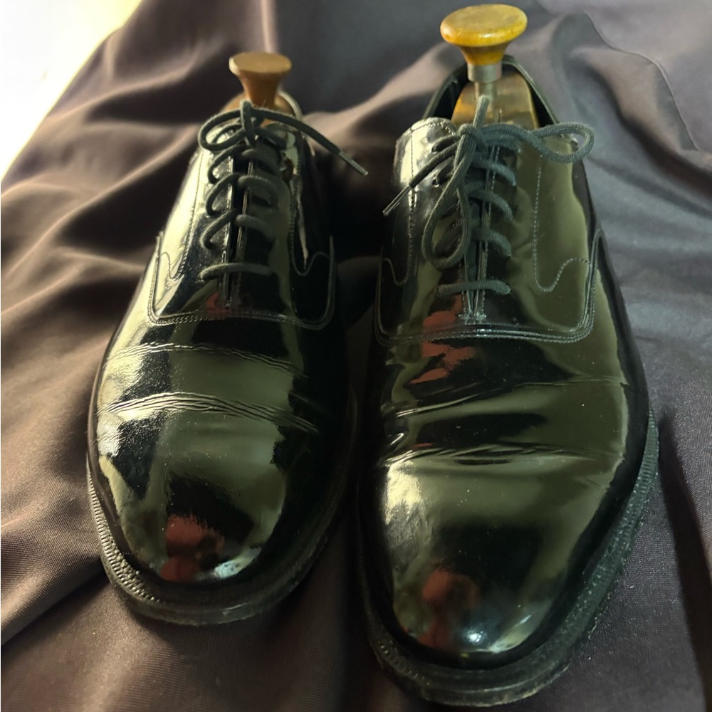 Brooks Brothers Peal & Co Patenr Oxfords.Size 10 D